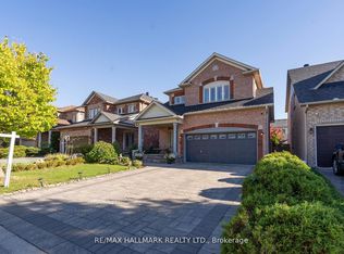 21 Brooks Ave, Aurora, ON L4G 7W2