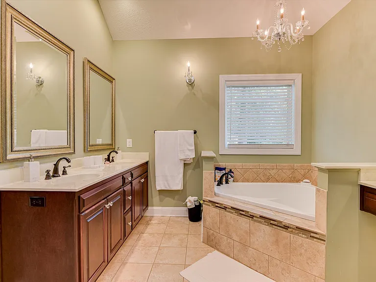 809 Rutledge Rd SW — Photo 24