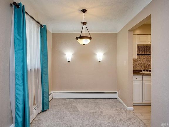 4th image of 663 Wiltshire Blvd