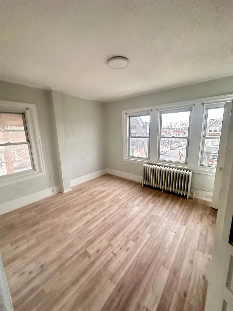 4950 Walnut Street — Photo 4