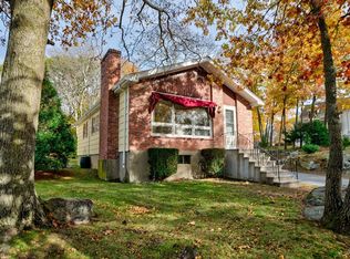 32 Staaf Rd, Saugus, MA 01906