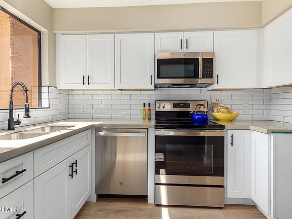 5th image of 11640 N 51ST Avenue #120