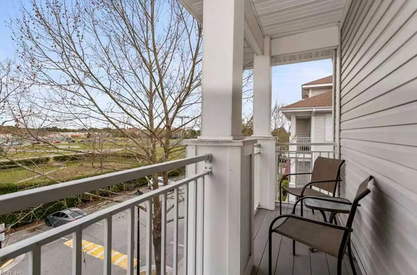 2 bed, 1367 sqft, $1,850 — Photo 2