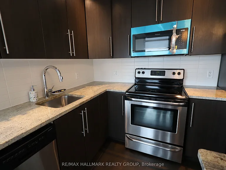 238 Besserer St #616 — Photo 9