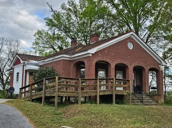 217-A/B Merriman Ave, Greenwood, SC 29646