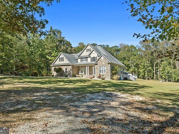 4th image of 325 Rain Valley Cir