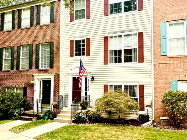 21103 Camomile Ct #95, Germantown, MD 20876