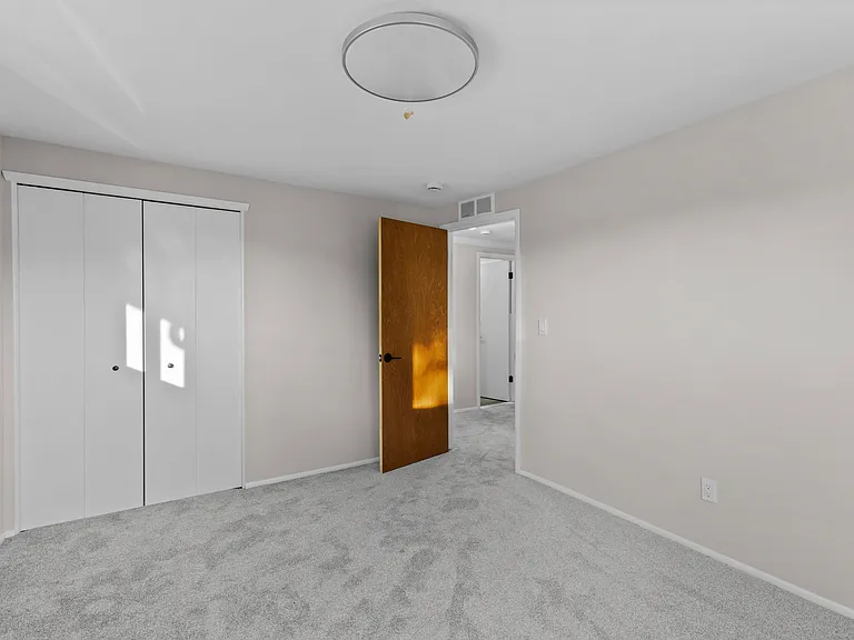 9651 Blaty St — Photo 14