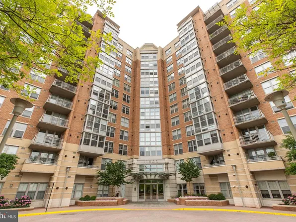 11800 Sunset Hills Rd Unit 723, Reston, VA 20190