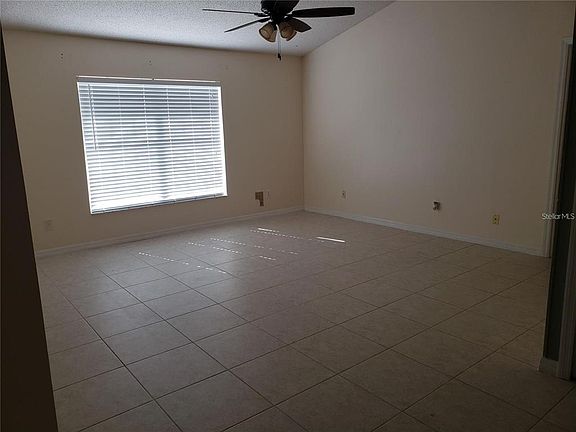 5th image of 3792 Dunwich Ave
