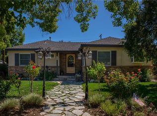 17948 Hartland St, Reseda, CA 91335