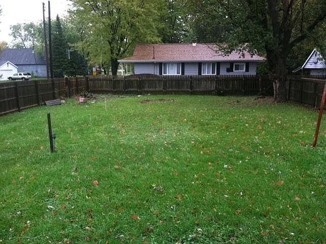 2nd image of 3352 Lippincott Blvd