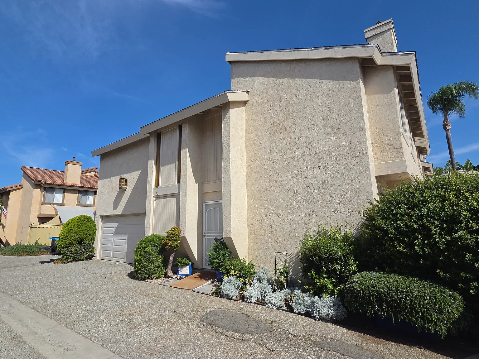 4791 James Cir — Photo 2