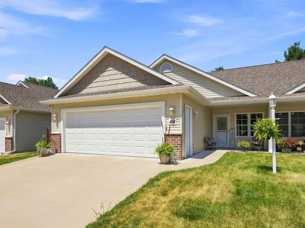 418 Aspen Trl, Muscatine, IA 52761