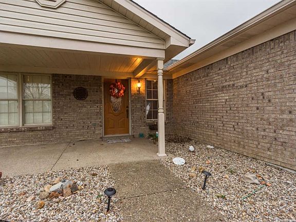 2nd image of 115 Brewer Dr