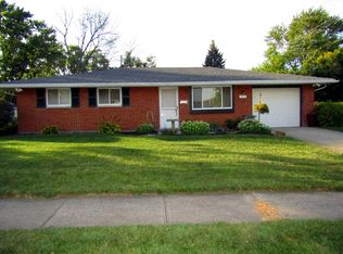 205 Silverstone Dr, Englewood, OH