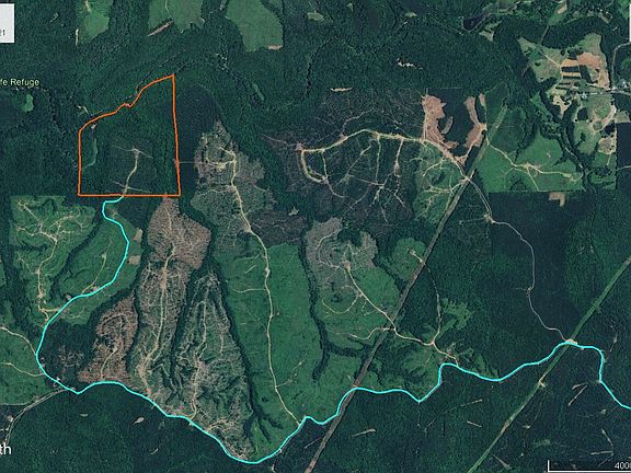 Access from County Road 21.