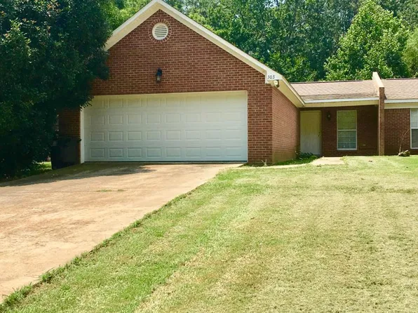 303 Road 1001, Tupelo, MS 38804