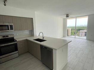 325 NE 2nd Ave #A3, Dania, FL 33004