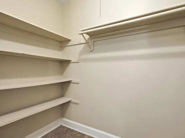 79 W Market St #G, Bethlehem, PA 18018