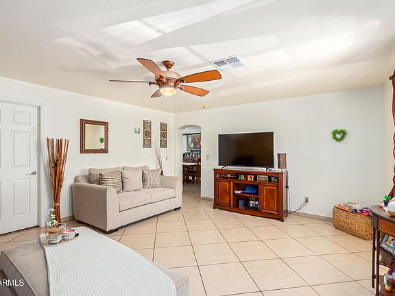 2nd image of 2240 W Aster Dr