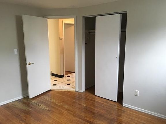 5th image of 115 Elmhurst Pl #1
