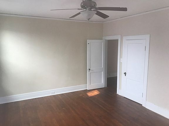 5th image of 209 Randolph St