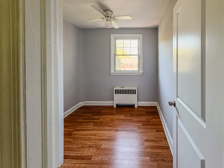 1031 E Lake Ave — Photo 7