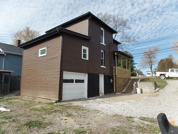 3rd image of 1554 Wheeling Ave