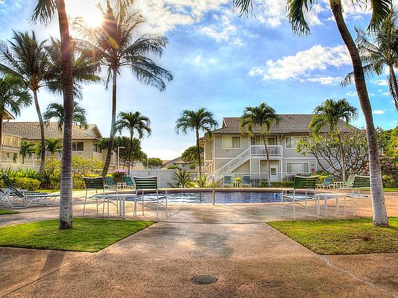 3rd image of 92-1525 Aliinui Dr #7F