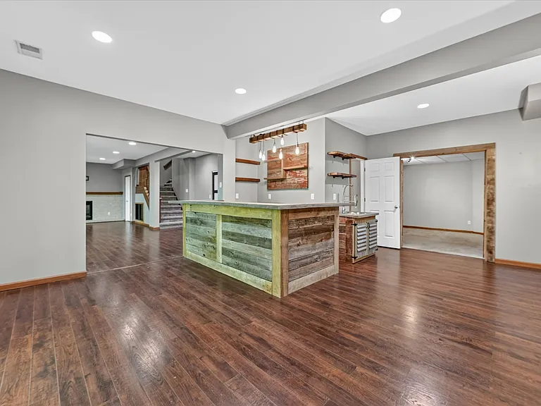 3187 Turnberry Dr — Photo 45