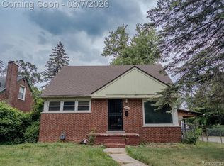 18400 Lenore, Detroit, MI 48219