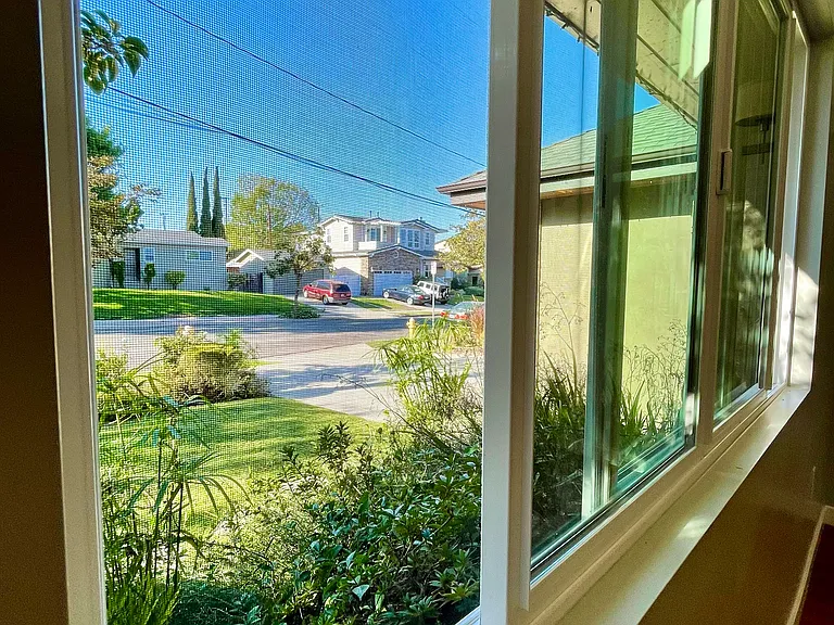 26330 Delos Dr — Photo 46