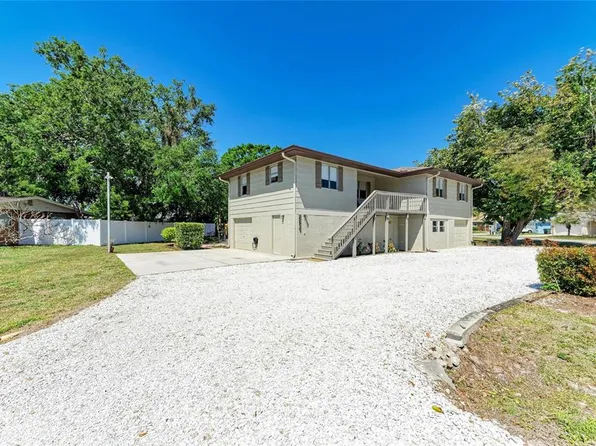 5311 San Jose Dr, Sarasota, FL 34235