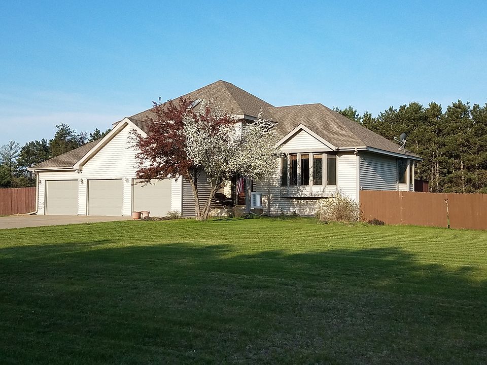 1st image of 13920 Coral Sea St NE