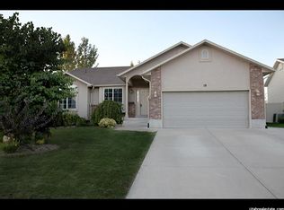 18 W 1375 N, Layton, UT 84041