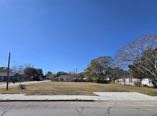 612 S Mechanic St #11-12, El Campo, TX 77437