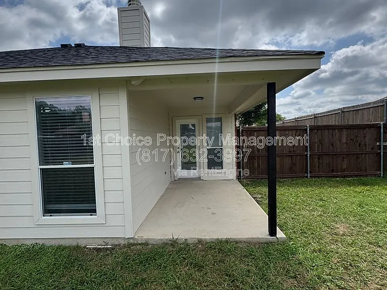 924 Marist Dr — Photo 26
