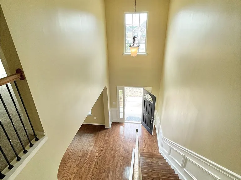 642 Regimental Dr — Photo 22