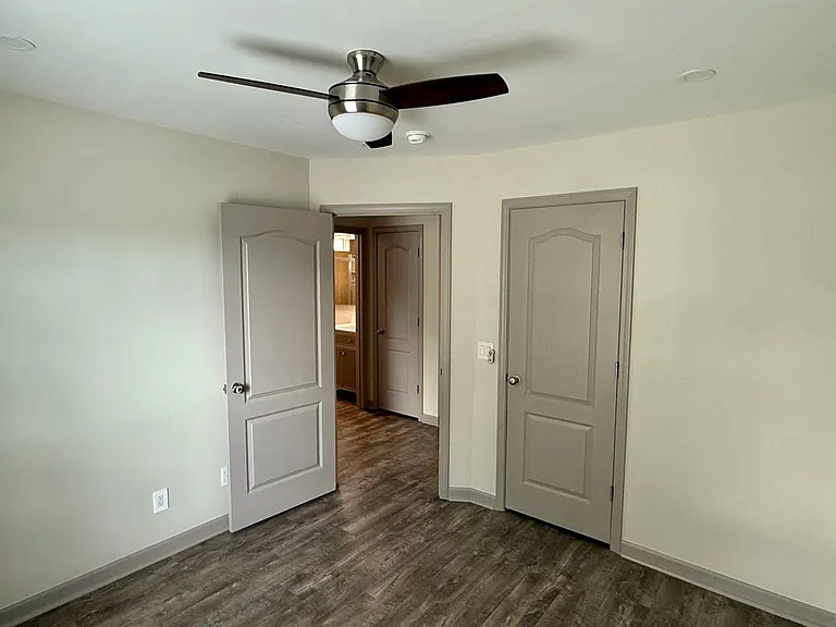 6 Grenwick Ln — Photo 24
