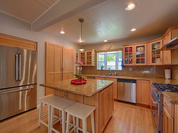 4th image of 5150 Elester Dr