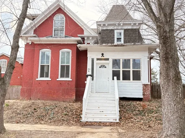 511 Court St, Belleville, IL 62220