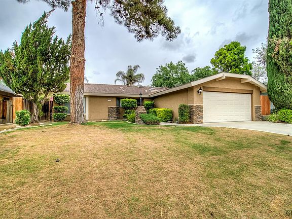 2nd image of 5808 Diamond Oaks Ave