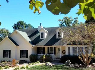 24 Hanares Ln, Hot Springs Village, AR 71909