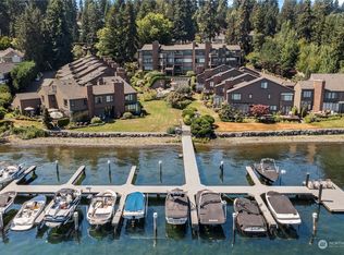 3110 W Lake Sammamish Pkwy SE APT 26, Bellevue, WA 98008