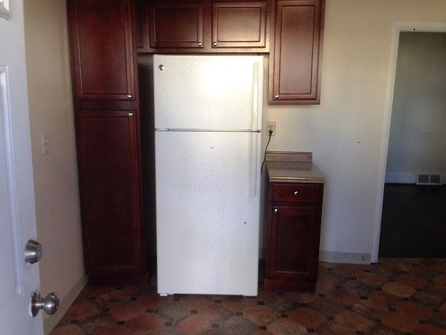 2nd image of 169 Kingsboro Ave #1