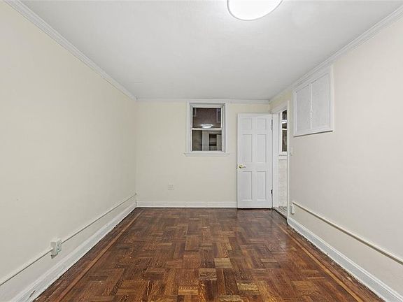 4th image of 5218 Avenue K #1