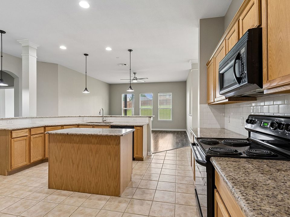 1st image of 1209 Stone Ln