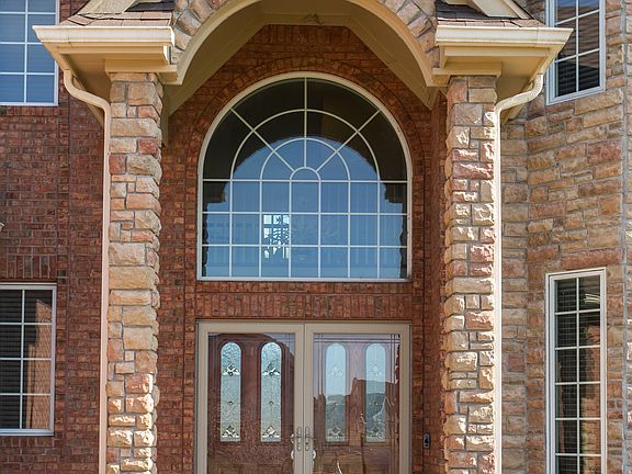2nd image of 2799 Stonefence Dr