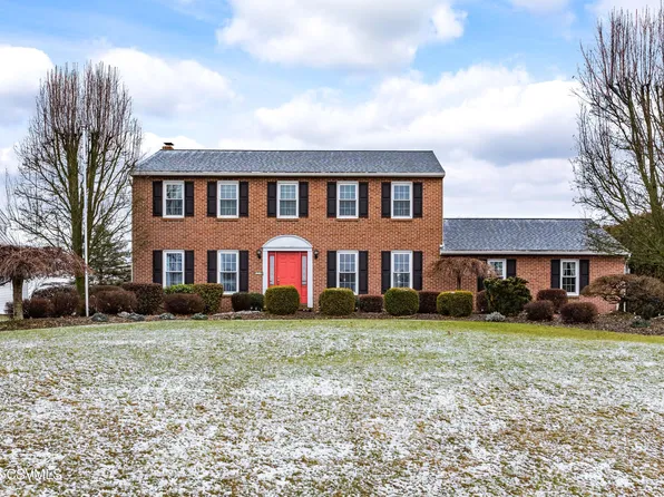 1216 Franklin Dr, Bloomsburg, PA 17815